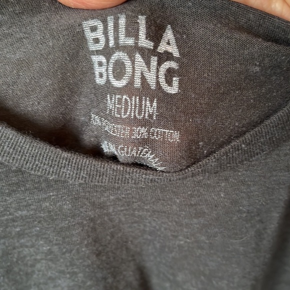 Billabong  Black Tee - Picture 3 of 12